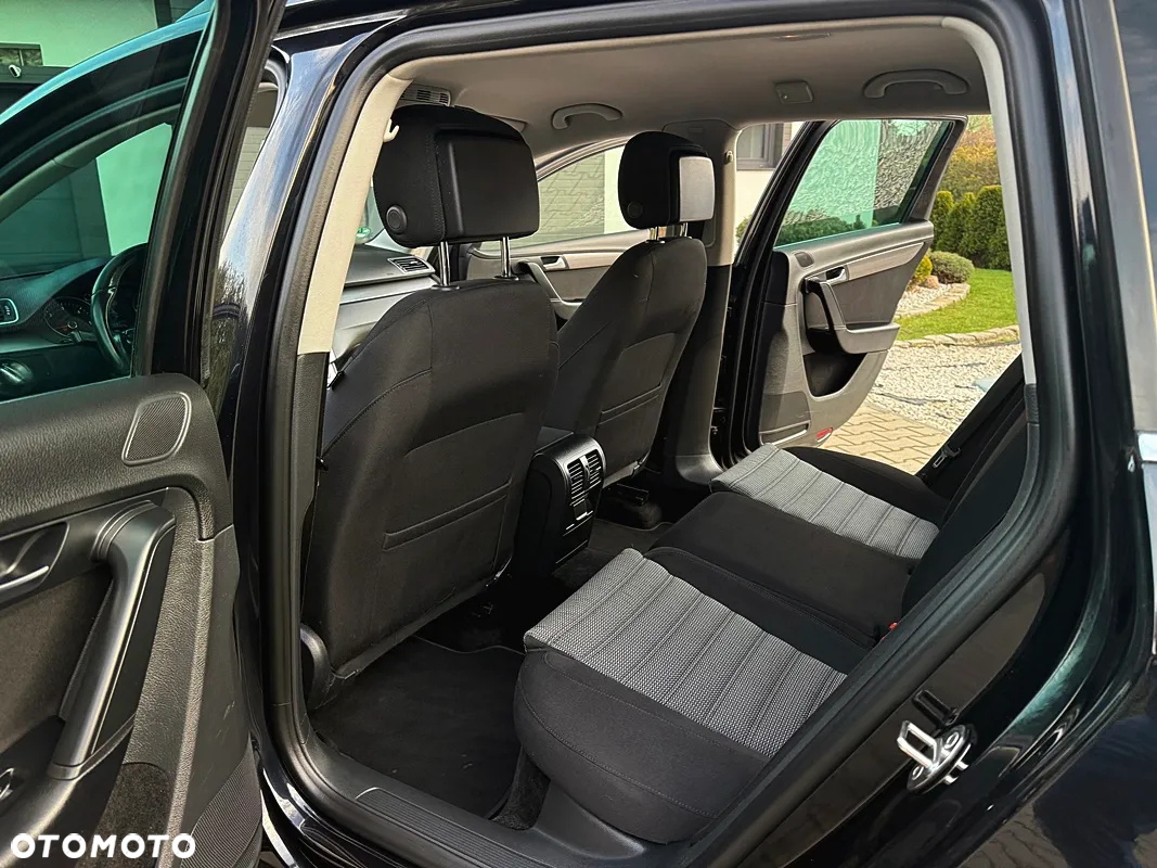 Volkswagen Passat 2.0 TDI Highline DSG - 18