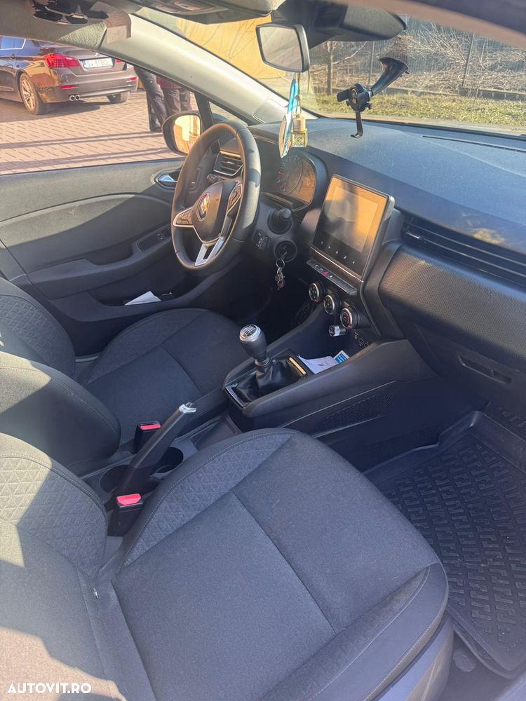 Renault Clio V TCe 90 Evolution - 6