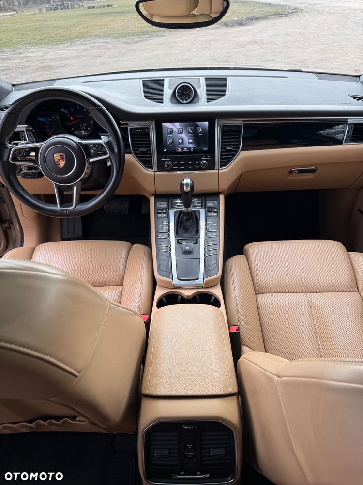 Porsche Macan PDK - 16