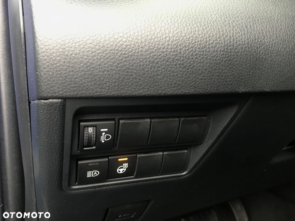 Toyota Yaris Hybrid 1.5 Style - 35