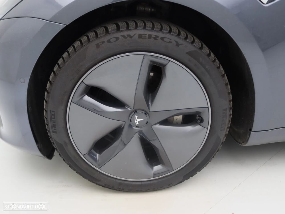 Tesla Model 3 Long-Range Dual Motor AWD - 11