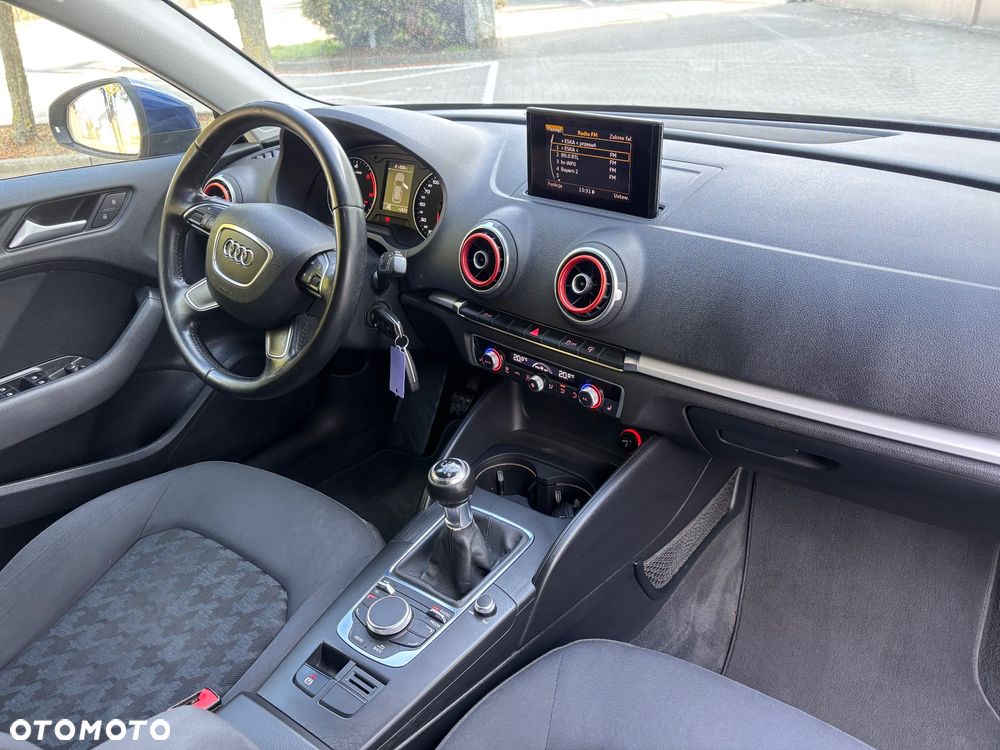 Audi A3 Sportback 2.0 TDI sport - 23