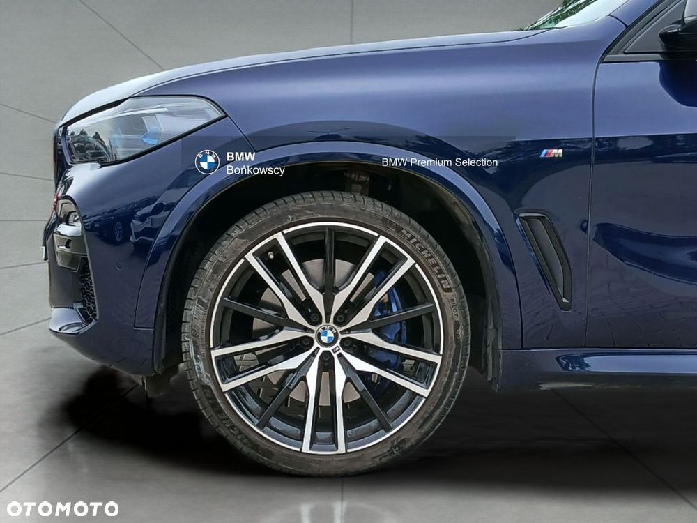 BMW X5 M50i - 10
