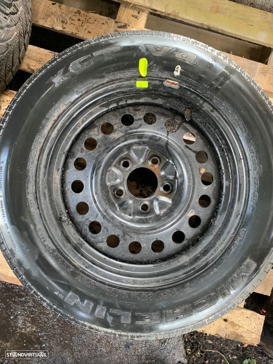 2 Pneus 225/60/R16 Mitchelin XGT V4 como Novos - 1