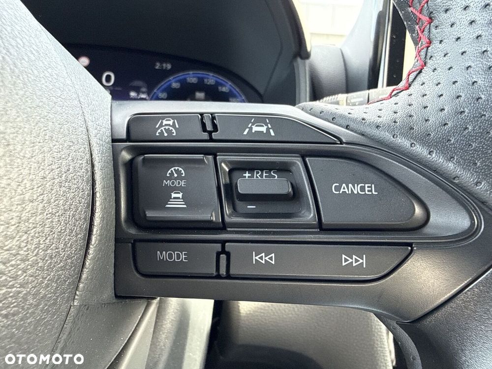 Toyota Yaris Cross Hybrid 1.5 GR Sport - 16