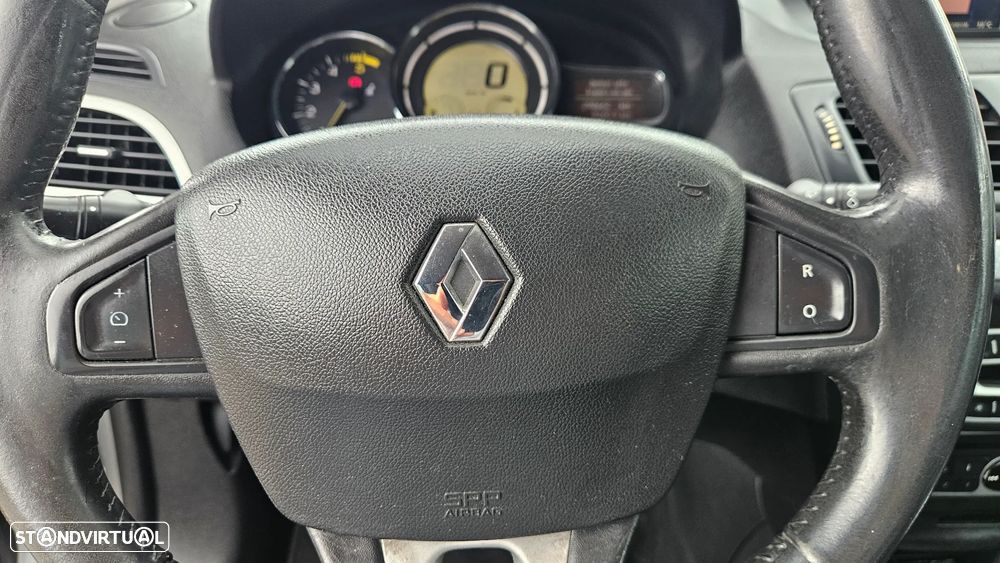 Renault Mégane Sport Tourer 1.5 dCi Avantage - 23