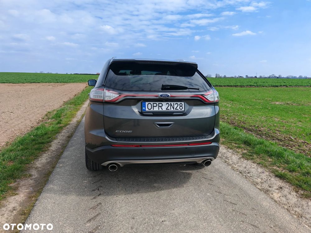 Ford Edge 2.0 TDCi 4WD Titanium - 4