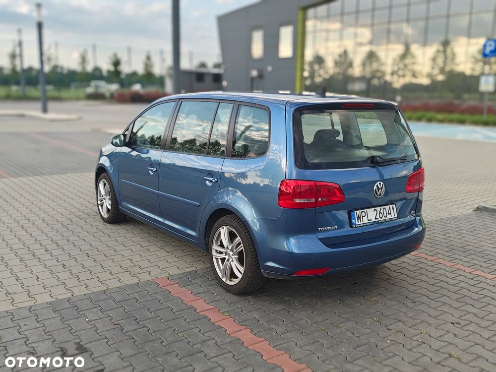 Volkswagen Touran 1.6 TDI DPF BlueMotion Technology Trendline - 8