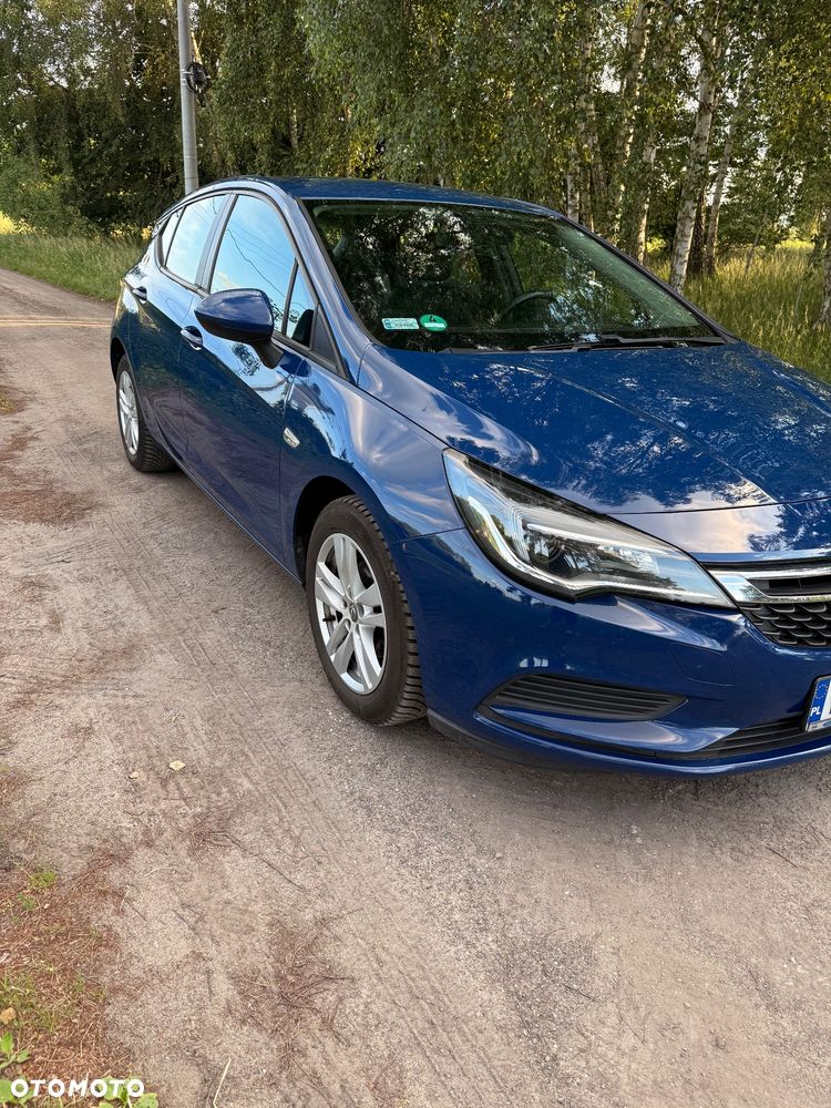 Opel Astra 1.6 D (CDTI) Start/Stop Edition - 2