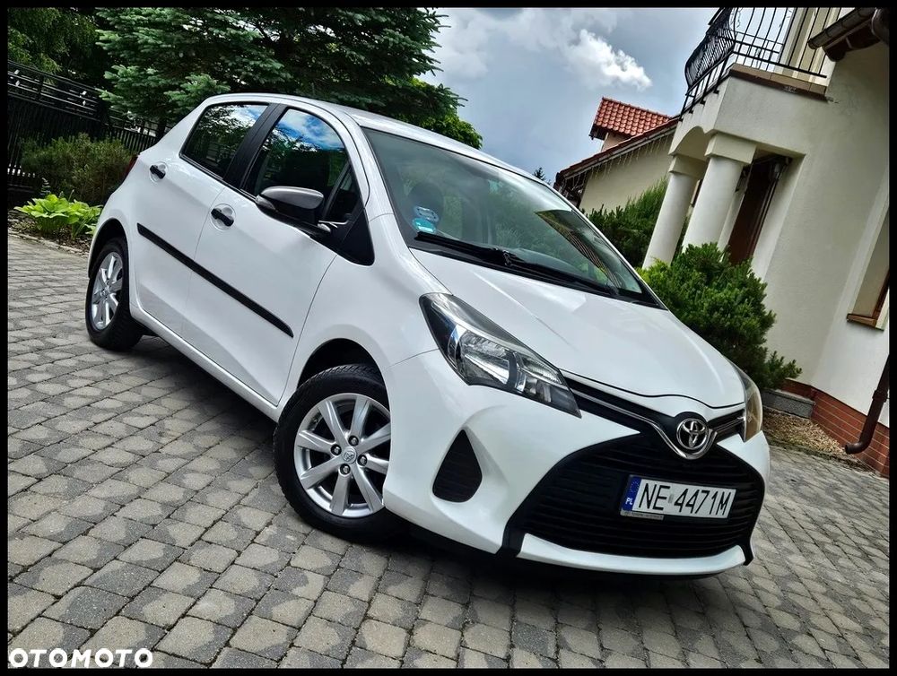 Toyota Yaris - 1