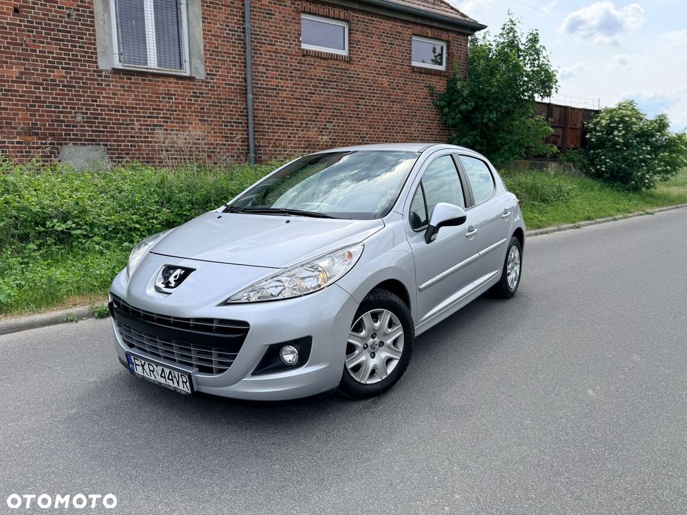 Peugeot 207 - 7