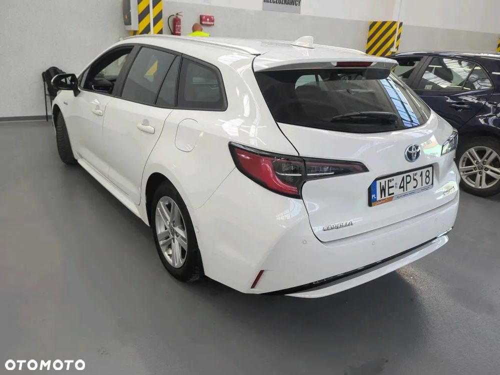 Toyota Corolla 1.8 Hybrid GPF Comfort - 3