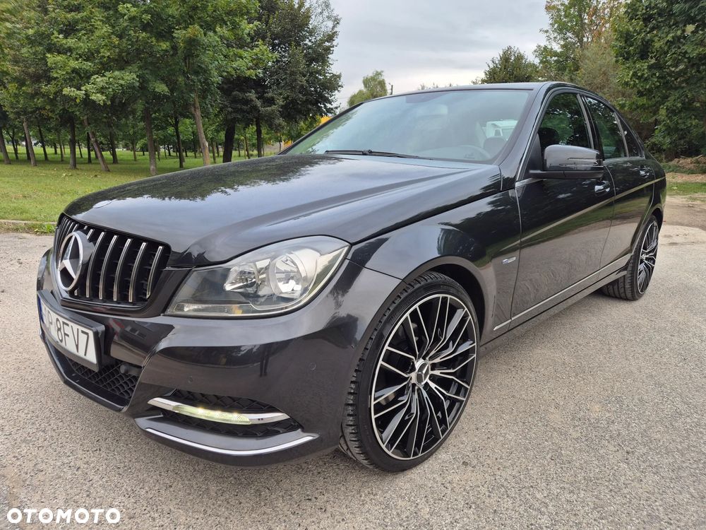 Mercedes-Benz Klasa C 180 BlueEFFICIENCY Avantgarde - 10