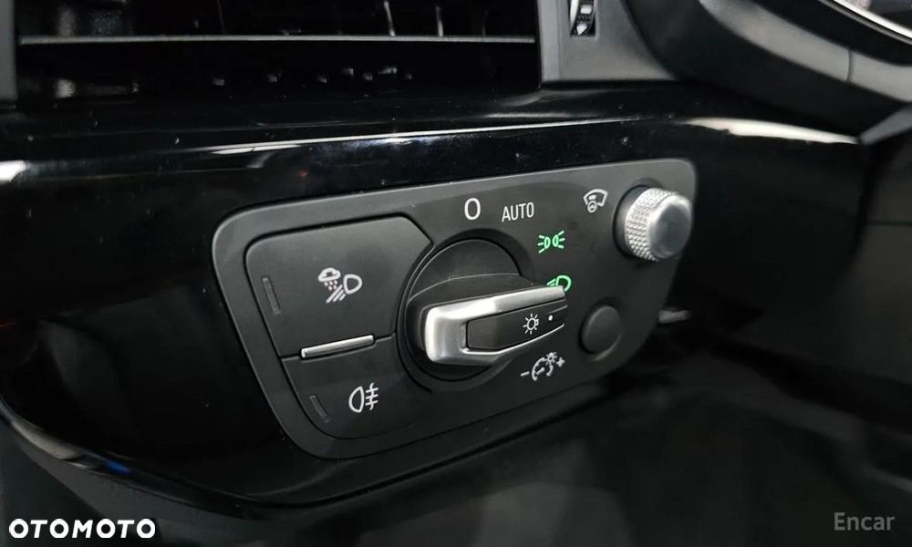 Audi A4 Limousine - 16