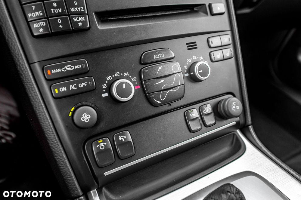 Volvo XC 90 D5 Kinetic - 23