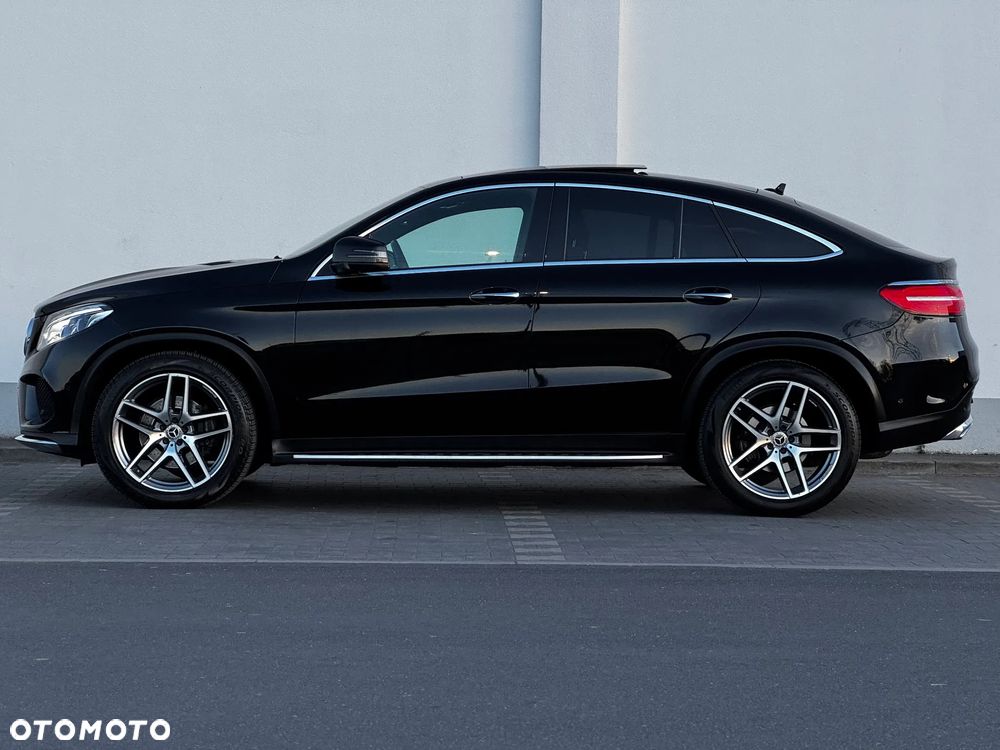 Mercedes-Benz GLE 350 d 4Matic 9G-TRONIC AMG Line - 11