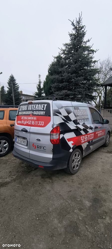 Ford Transit Courier - 1