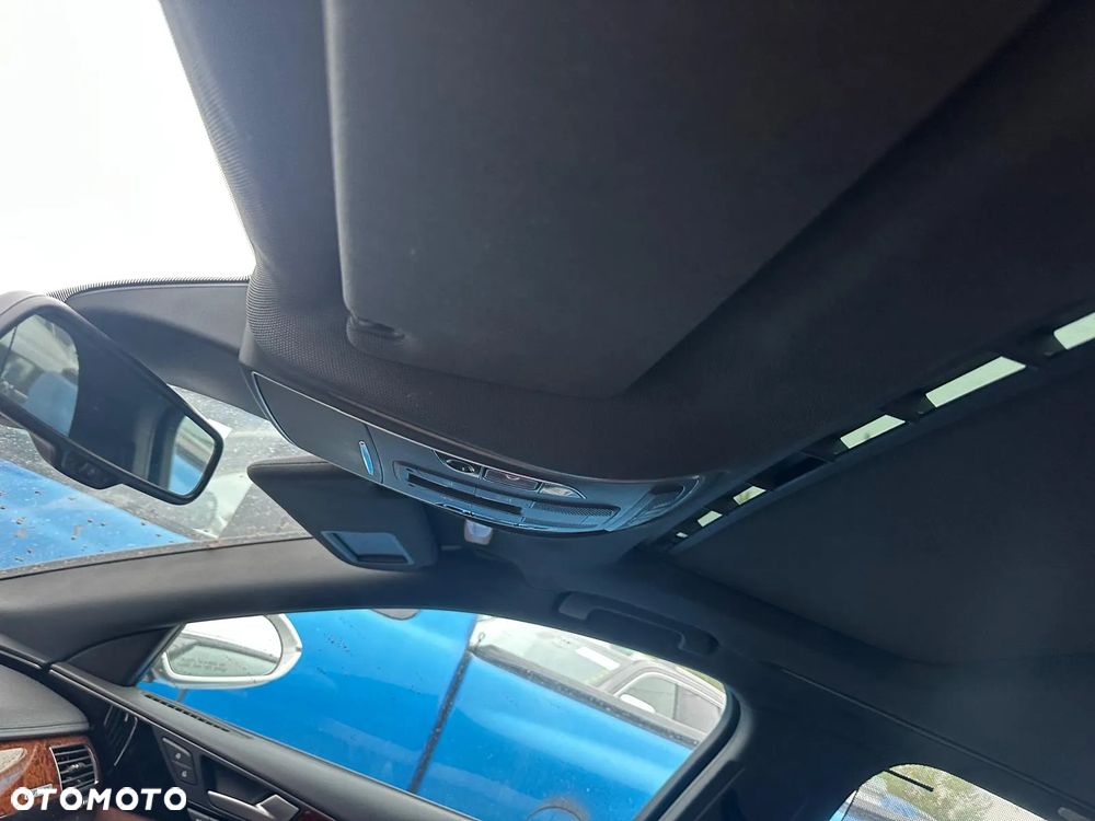 Audi A8 4.2 FSI L Quattro - 22