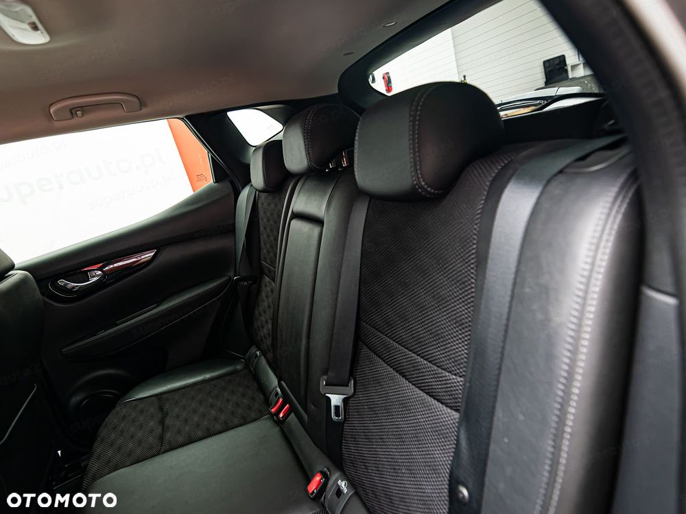Nissan Qashqai 1.2 DIG-T Tekna - 26