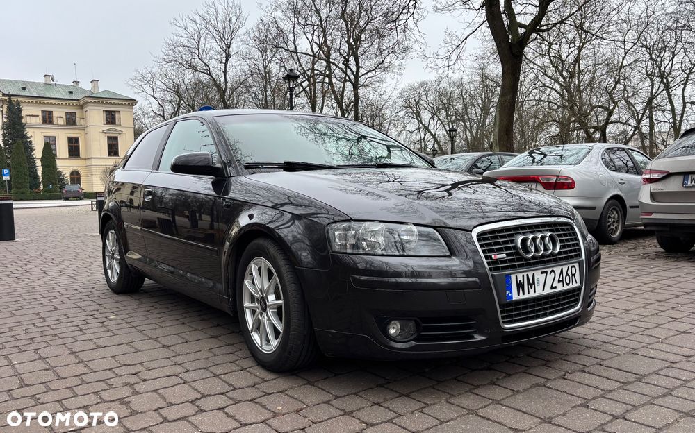 Audi A3 3-drzwiowe 1.6 Ambition - 3