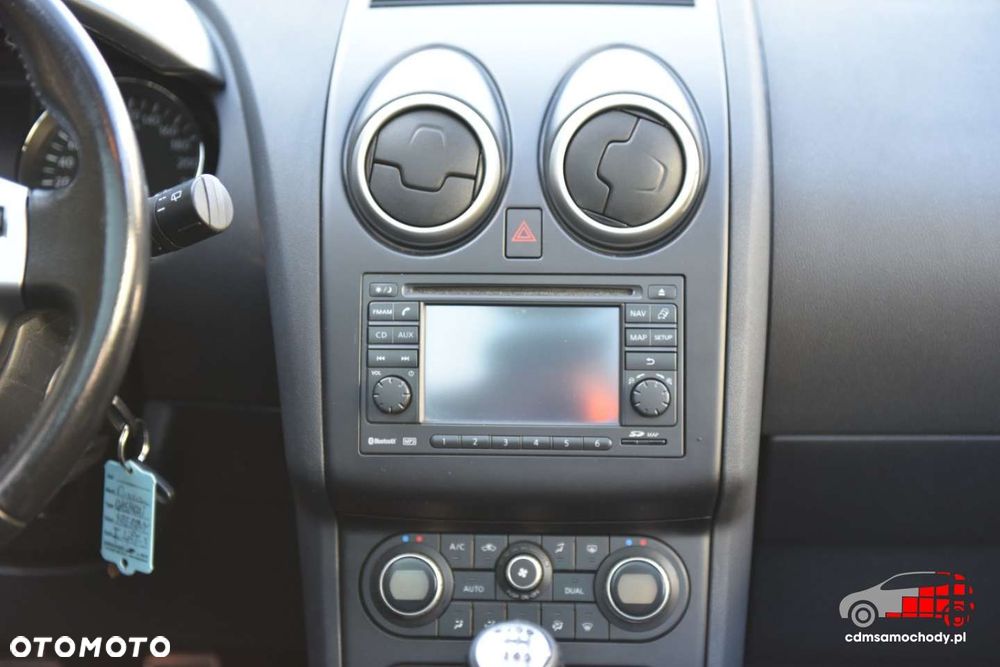 Nissan Qashqai - 23
