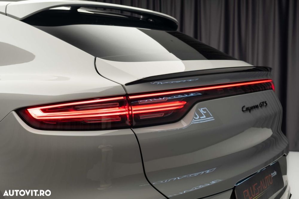 Porsche Cayenne Coupe - 10