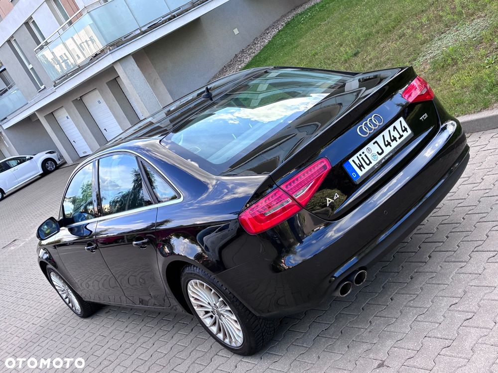 Audi A4 Limousine - 16