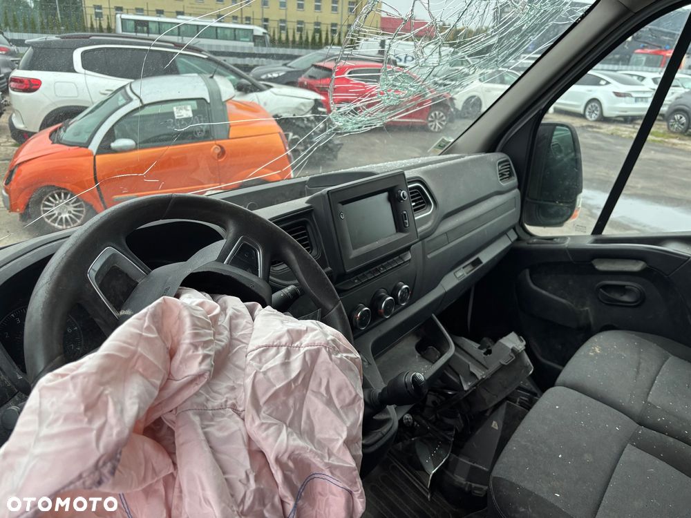 Renault Master - 3