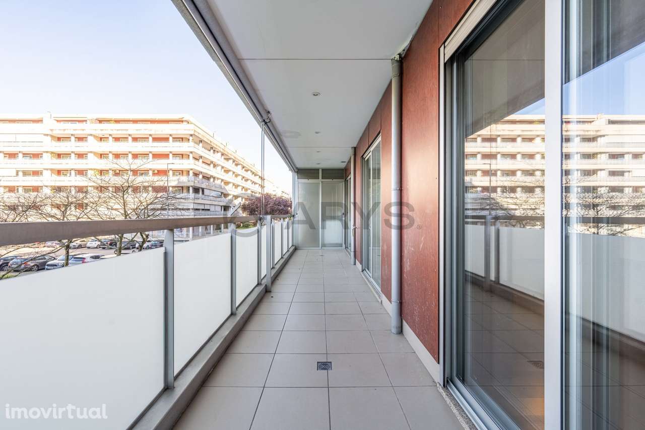 Apartamento T3 + Escritório, situado Fraião- Braga - Grande imagem: 2/26