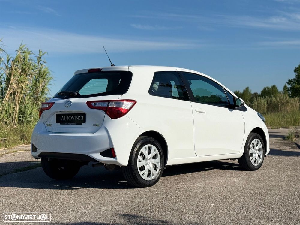 Toyota Yaris Bizz - 11