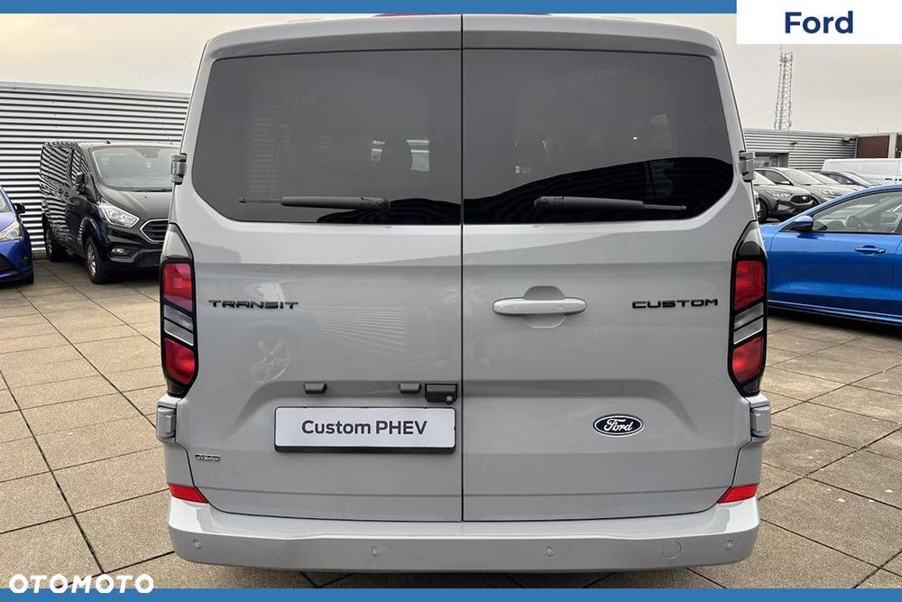 Ford Transit Custom - 6