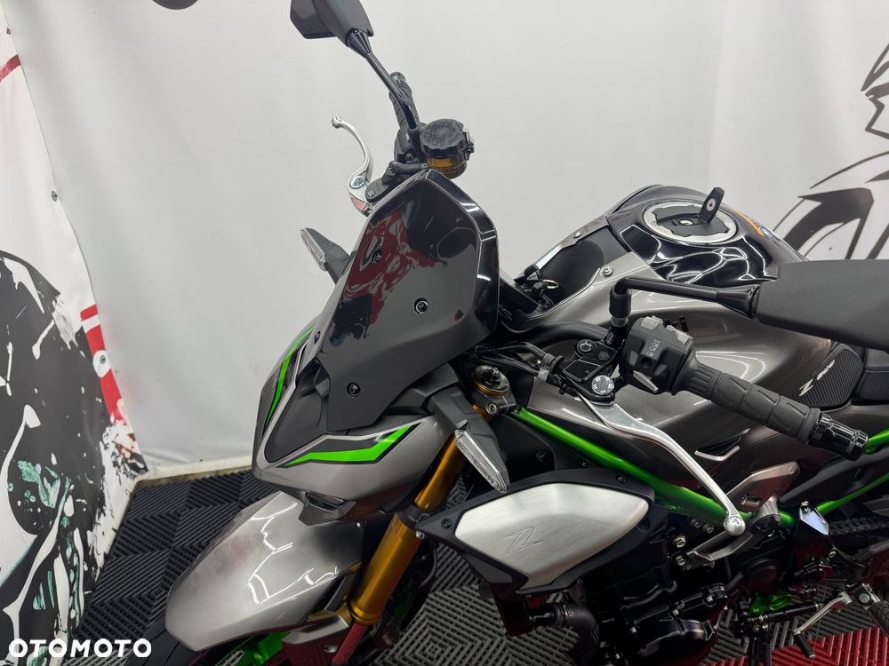 Kawasaki Z 900 - 11