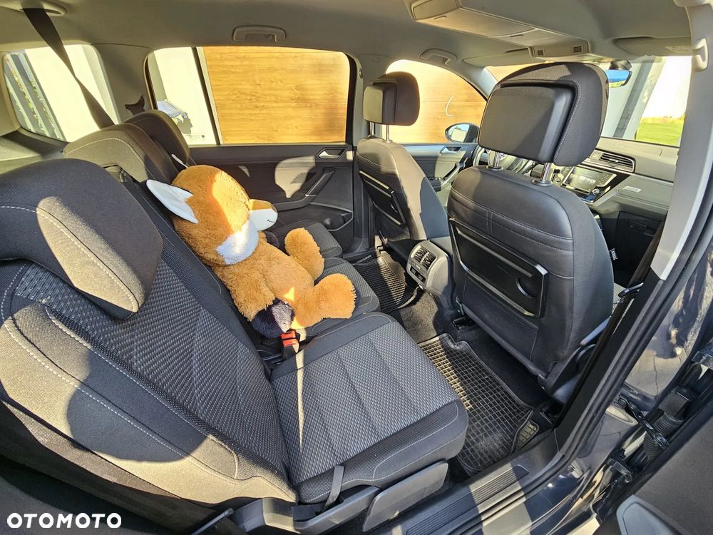 Volkswagen Touran 2.0 TDI BMT Comfortline DSG - 24