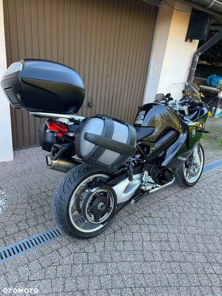 BMW F - 3