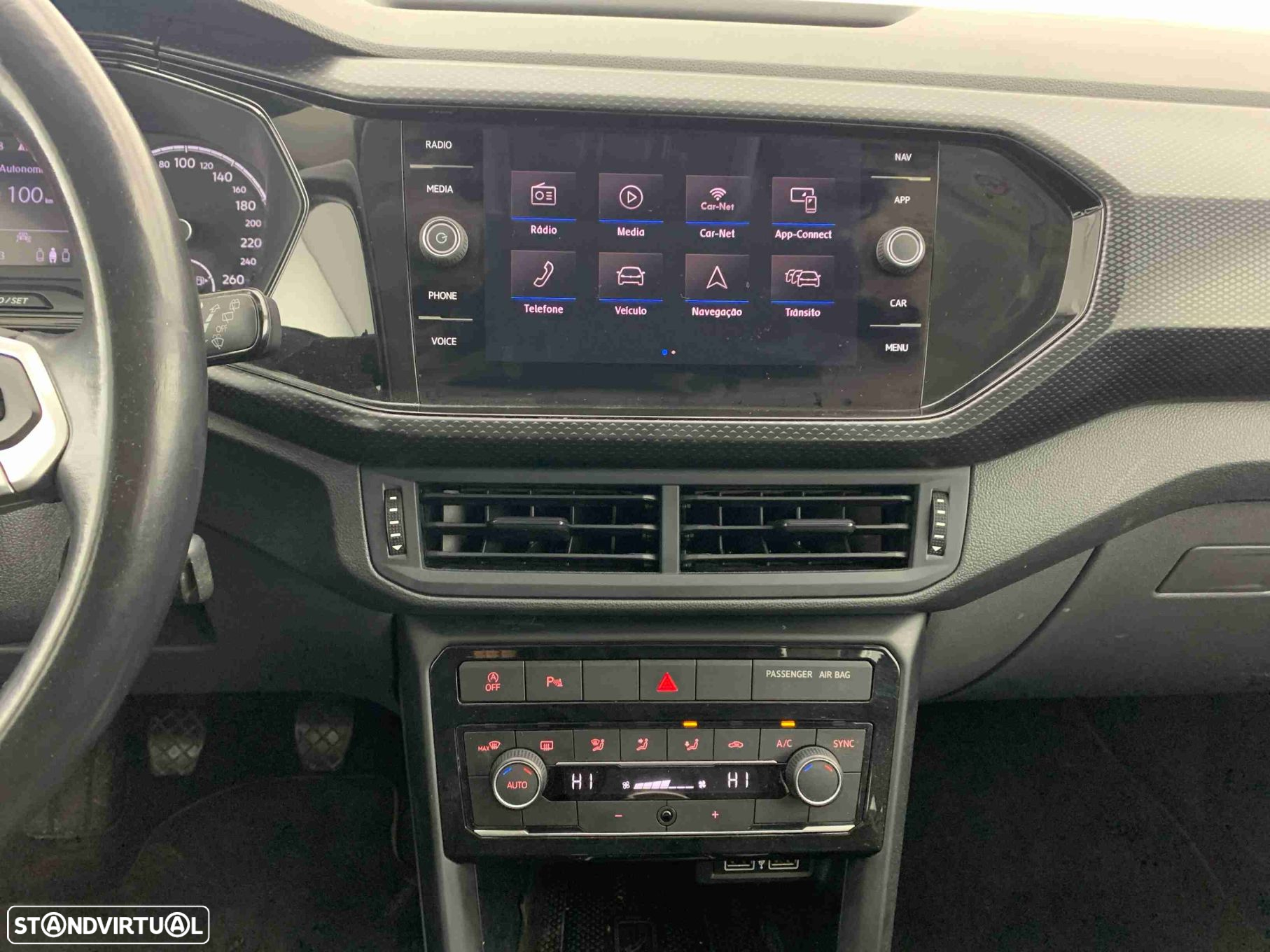 VW T-Cross 1.0 TSI Life - 10