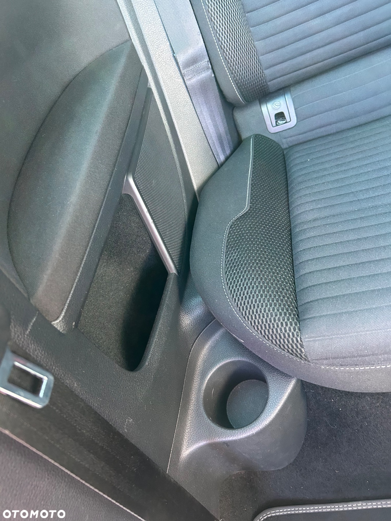 Volkswagen Golf 1.2 TSI BlueMotion Technology Cup - 13
