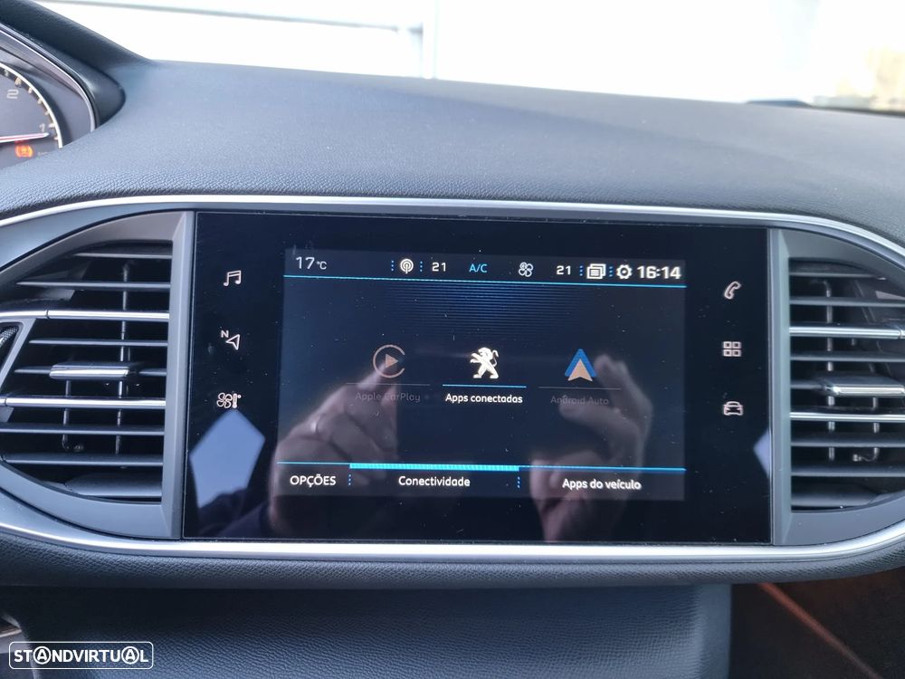 Peugeot 308 SW 1.5 BlueHDi GT EAT8 - 23