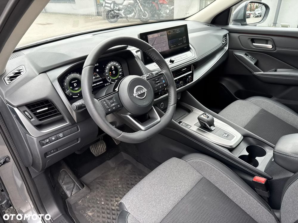 Nissan Qashqai 1.3 DIG-T MHEV N-Connecta Xtronic - 10