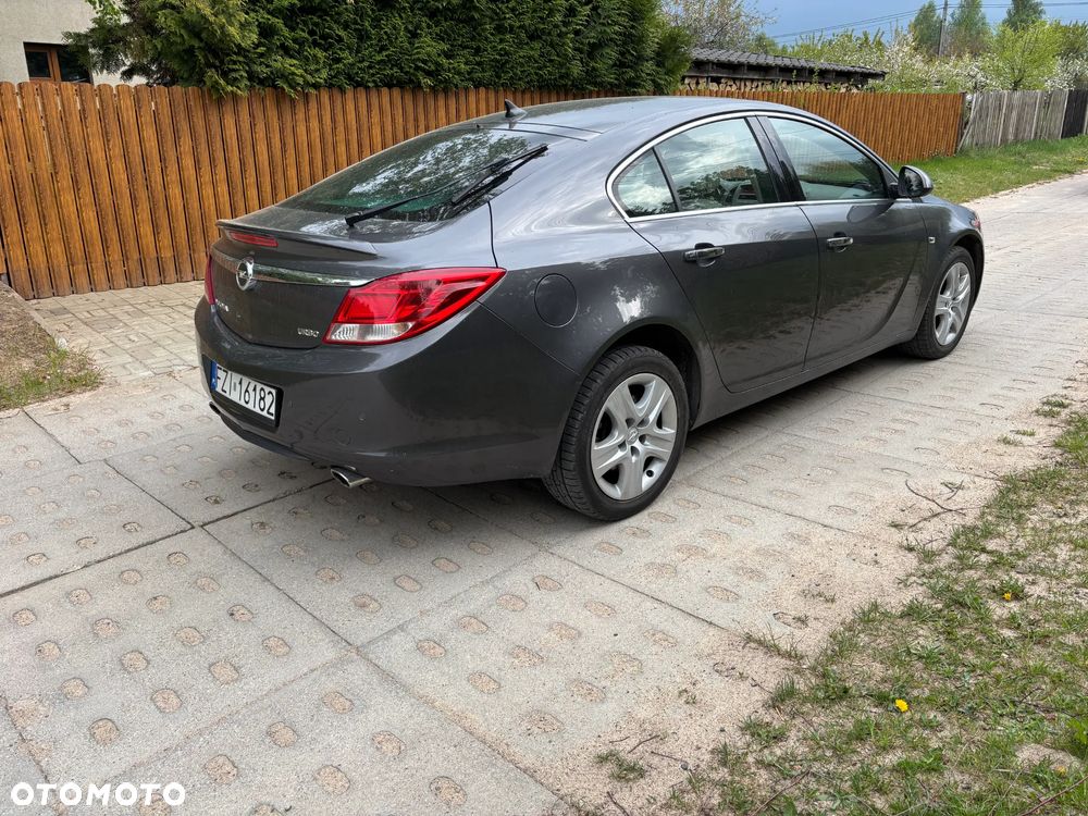 Opel Insignia 1.6 Turbo Edition - 3