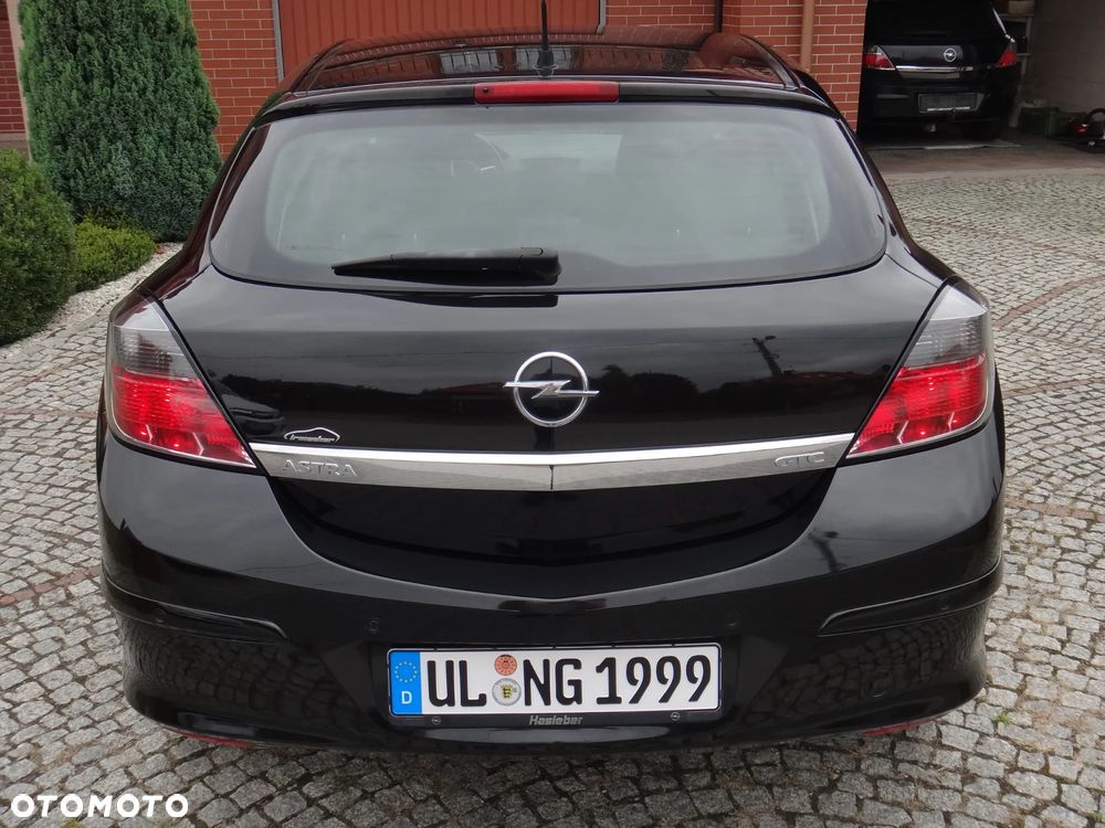 Opel Astra 1.6 NAVI - 24