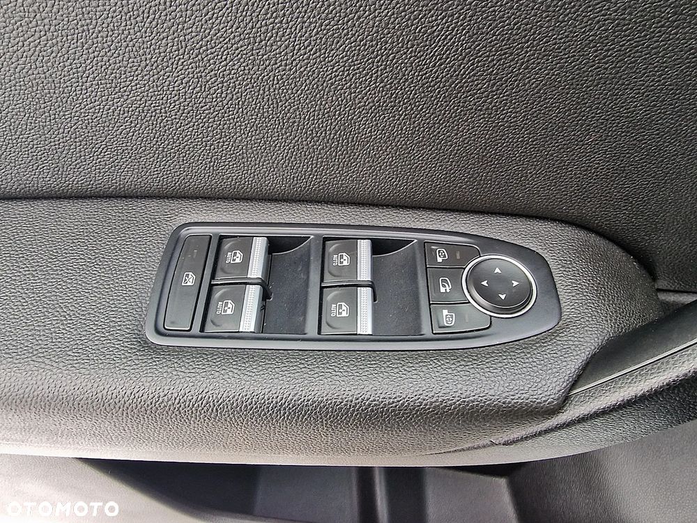 Renault Captur 1.0 TCe Intens - 13