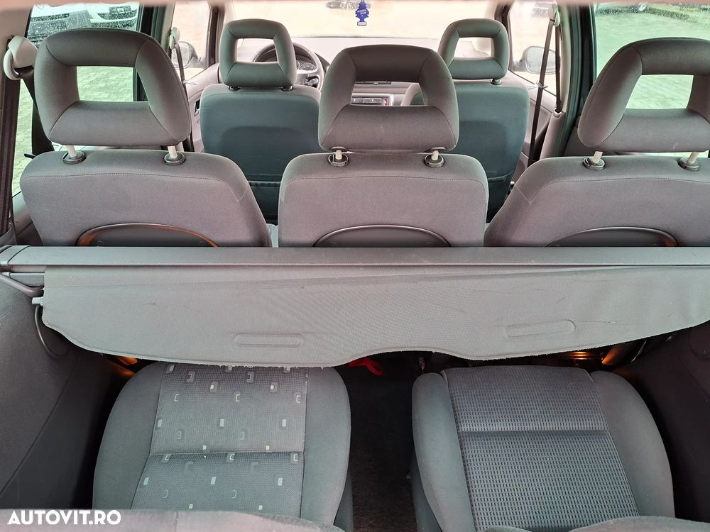 Volkswagen Sharan 1.9 TDI United - 8