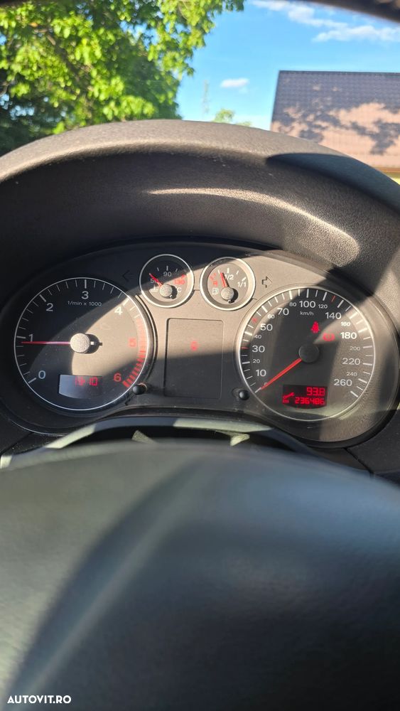 Audi A3 1.9 TDI Attraction - 9