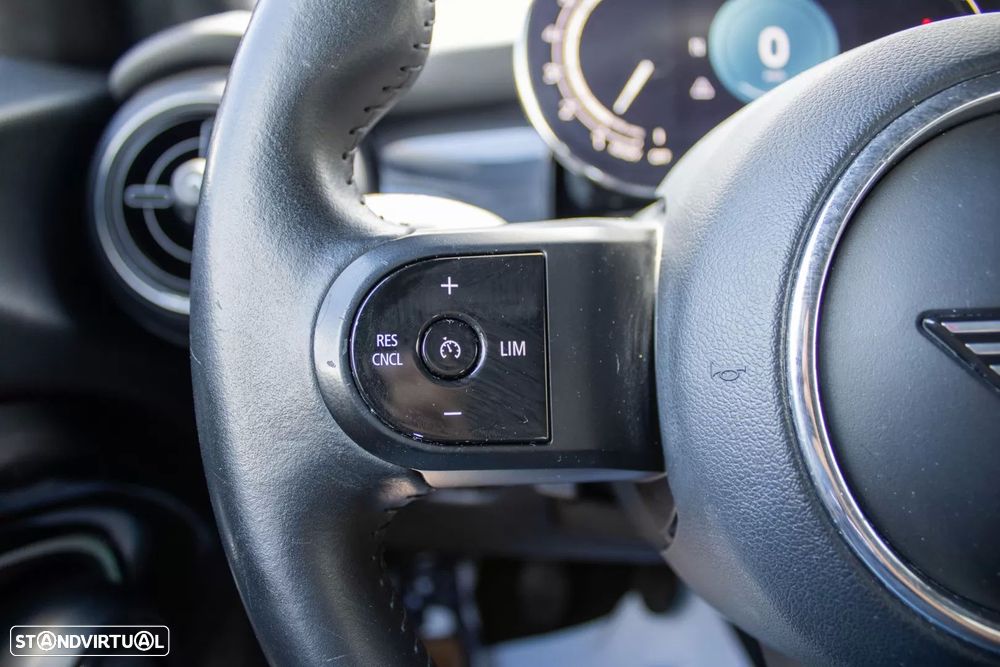 MINI 5 Portas One Sport Edition - 26