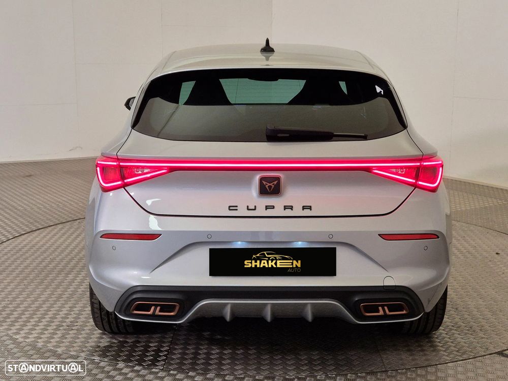 Cupra Leon 1.4 e-Hybrid VZ DSG - 5