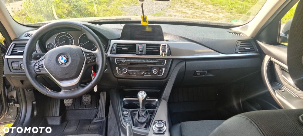 BMW Seria 3 320d Eff.Dynamics Modern Line - 11