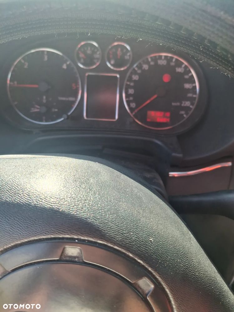 Audi A3 3-drzwiowe - 4