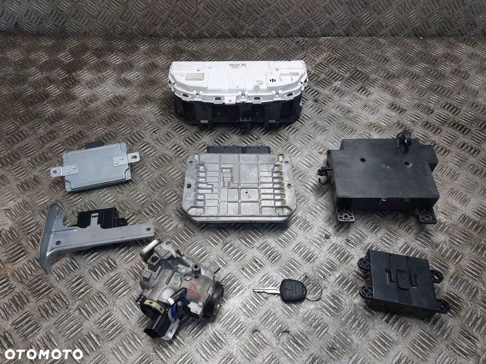 ZESTAW STARTOWY MITSUBISHI ASX I 1.8 DID 1860B422 8637A641 8100B455 - 12