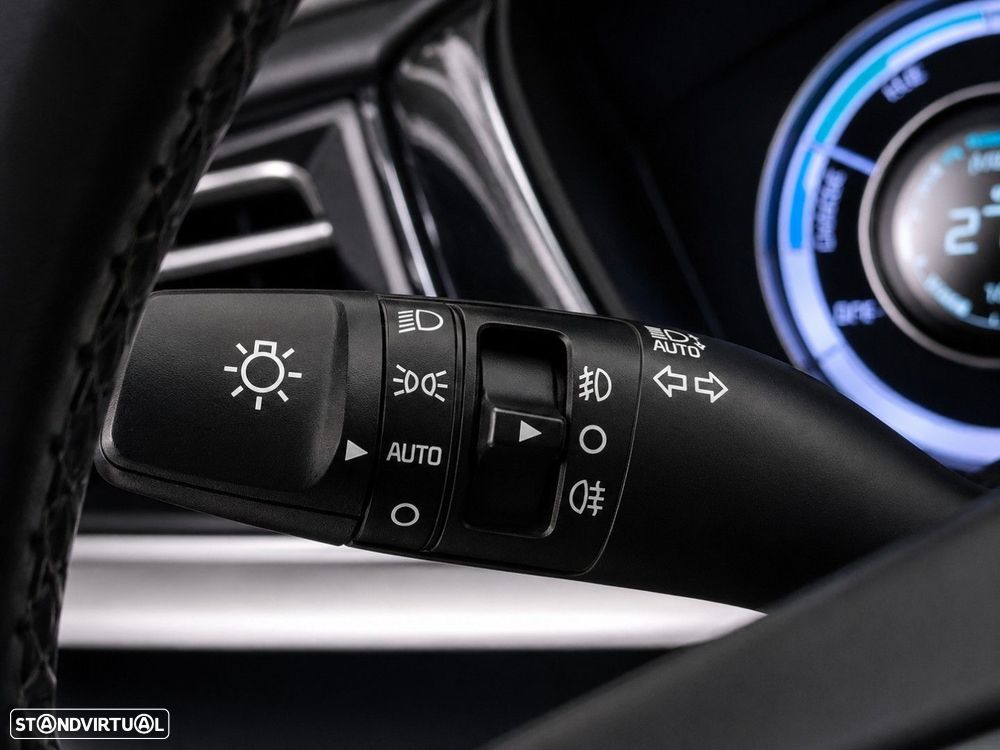 Kia Niro 1.6 GDi HEV Urban - 28