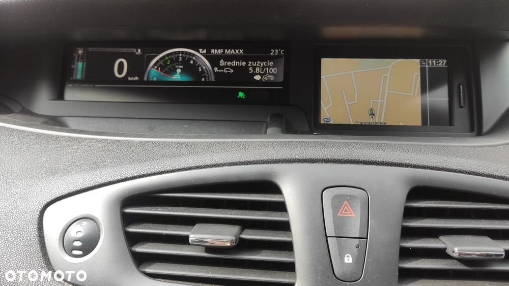 Renault Grand Scenic - 22